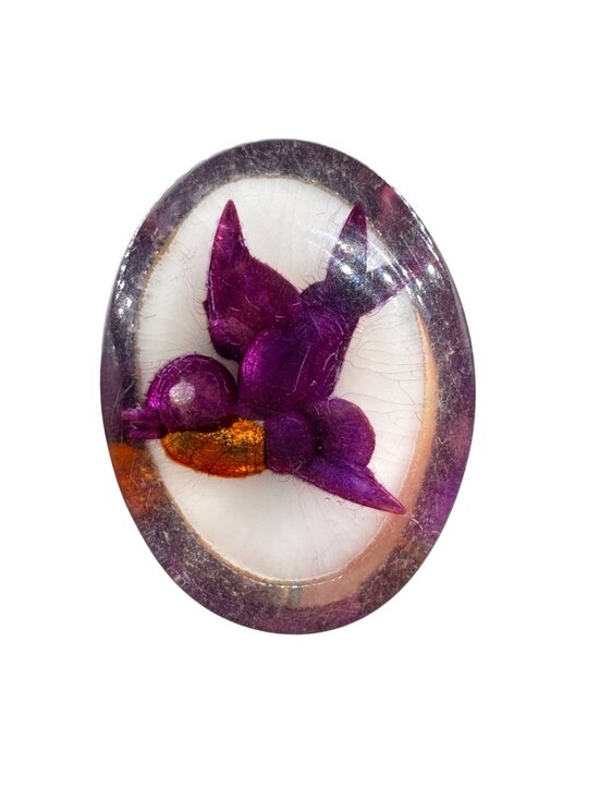 handmade Jewelry - Vintage Lucite Intaglio Bird Earrings Screw Back 1940s Reverse Painted Purple